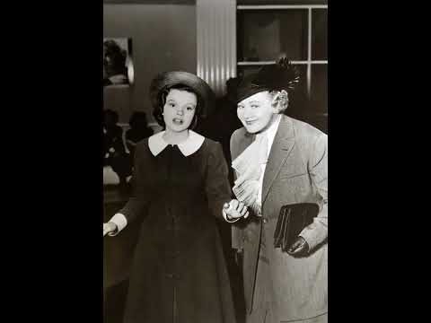 Judy Garland - “Everybody Sing” and “Your Broadway and My Broadway” (radio segment)