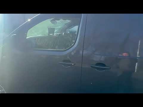 Opel Vivaro 2021 €13780+VAT=16950. 6SPEED - Image 2