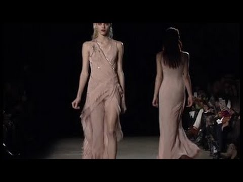 Philosophy di Alberta Ferretti Autumn Winter 2014 Fashion Show Collection