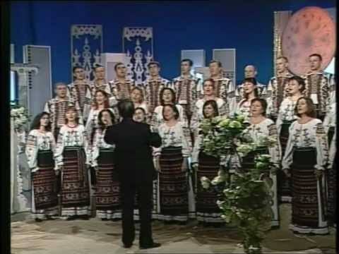 39.Corul Moldova-Cine-i bun de veselie.Muz.Victor Creangă, vers. Simion Ghimpu, dir.V.Budilevschi.