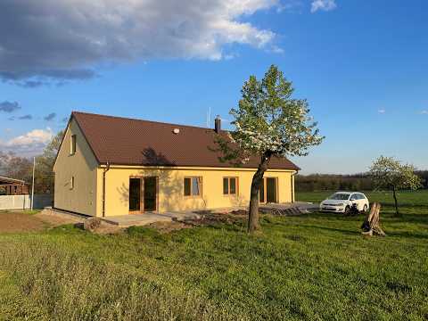 Pronájem rodinného domu 112 m2, Mackovice