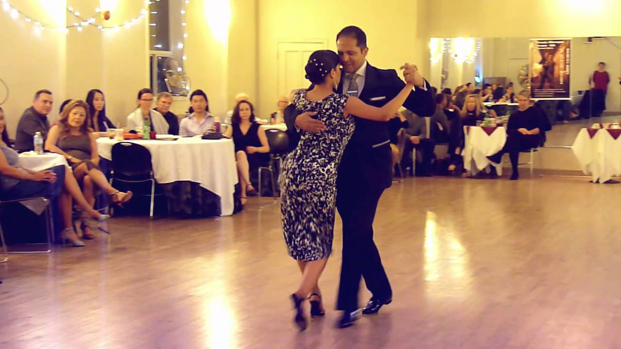 Frank Obregon & Jenny Gil bailan la Milonga Prometedora en Toronto - Canada