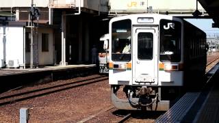 preview picture of video '2014/09/09 紀勢本線 キハ11形 津駅 / Kisei Line: KiHa 11 Series at Tsu'