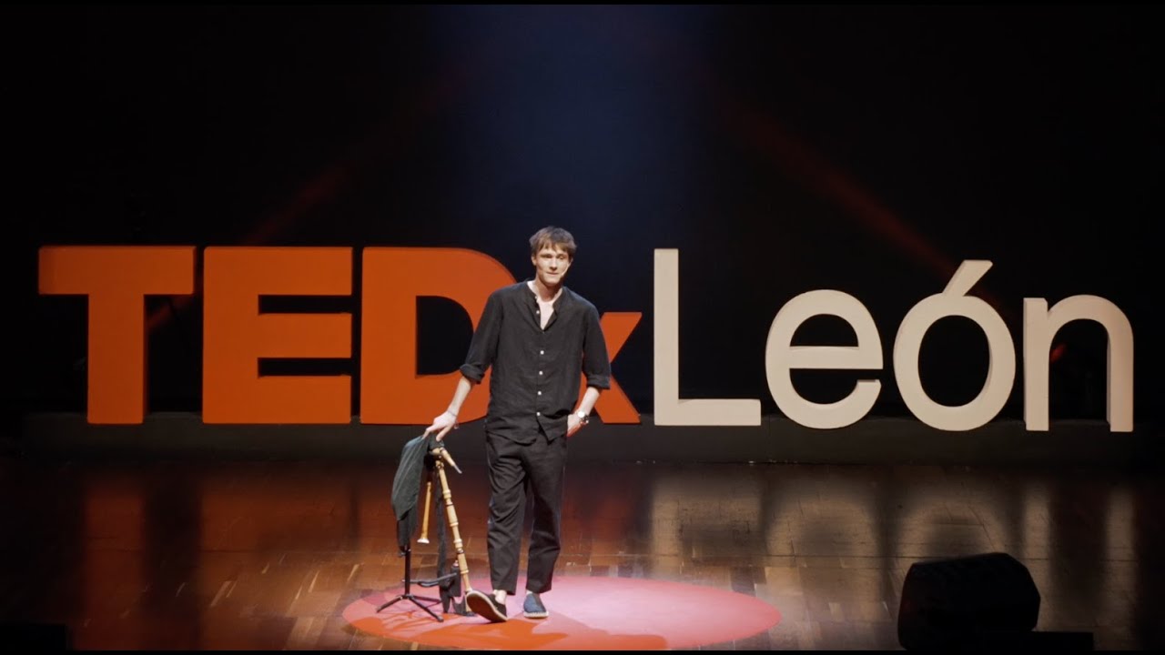 El niño, la gaita y el Alzheimer | Dani Morán | TEDxLeon