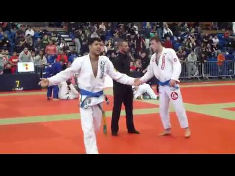 Faris Ben-Lamkadem vs Callum Murphy - IBJJF London Fall Open 2016 - Blue Adult - Middle