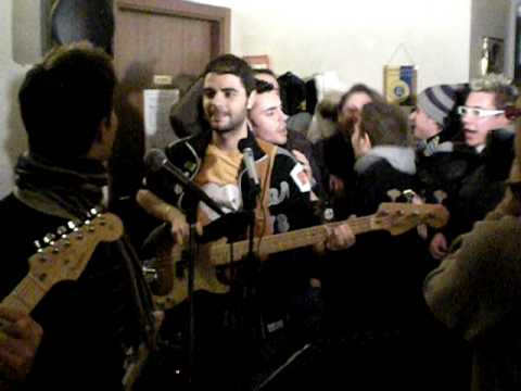 sta arrivando i gialloblu.AVI