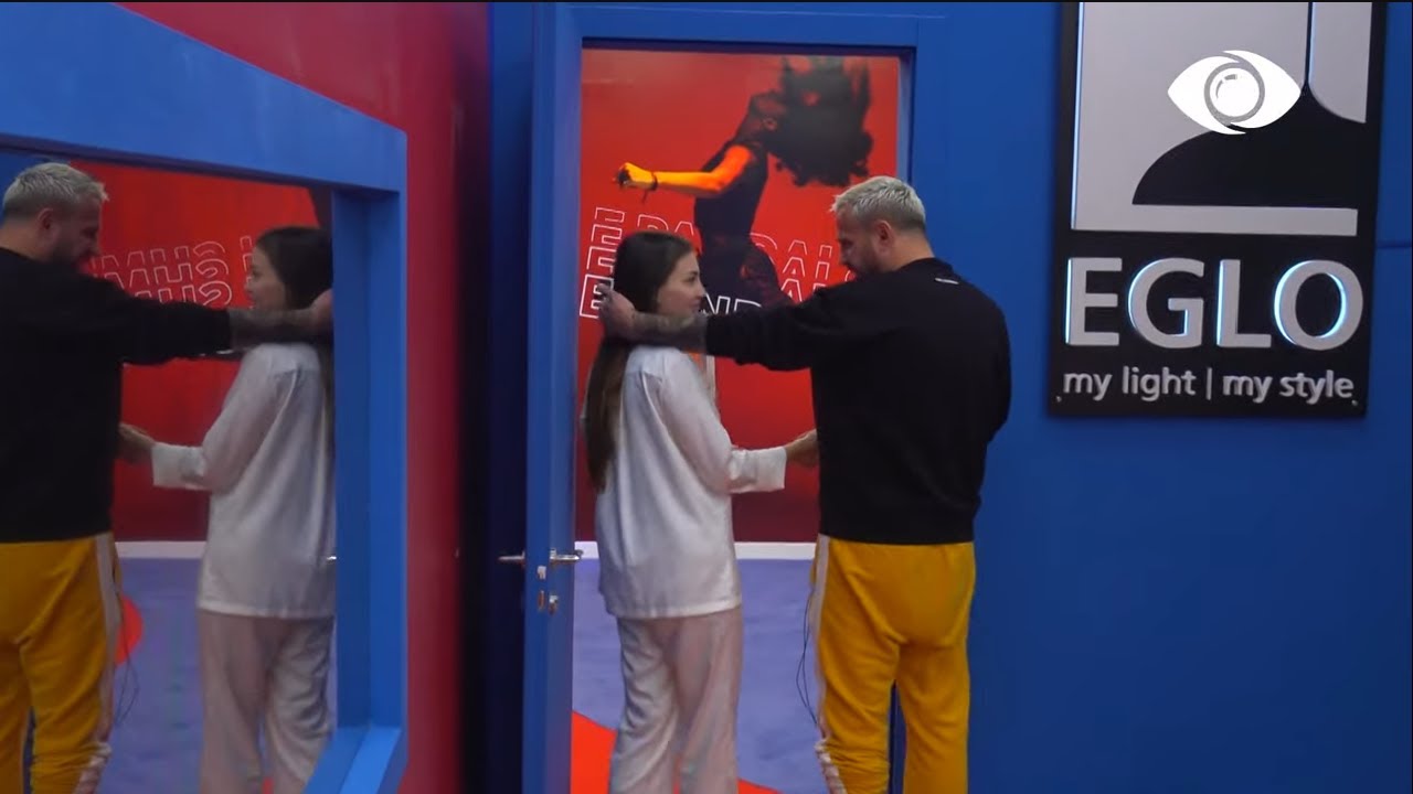 Ki besim te unë, mos u largo, Luizi i flet Kiarës për një puthje pas orës 12