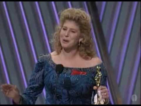 Thelma & Louise Wins Original Screenplay: 1992 Oscars