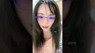 tiktokライブ　インスタライブ　パンチラ