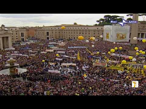Raduno - 16 Maggio 2010 - Roma Piazza San Pietro - Benedetto XVI .mpg