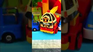 Ônibus escolar chegou no vilarejo #brinquedo #paracrianças #criança #onibus #brinquedos #crianças