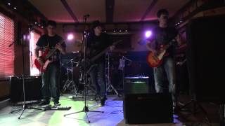 Symphonic Circle Live au No Man's Land (part 1)