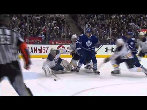 Steckel Goal - Sabres 1 vs Leafs 1 - Dec 22nd 2011 (HD)