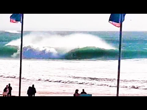 Griffin Colapinto's barrel-to-blast at 2022 Portugal Pro Supertubos (Day 2)