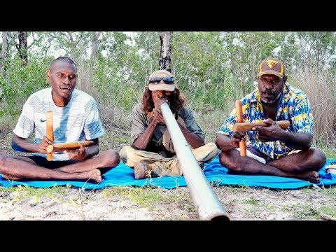 Jilyilyun (Yala Wada) Gugu (water) song - Jambalmurru & Alawayu Nunggarrgalu