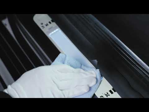 The Garage – Episode 4: How to install the exchangeable cover for the illuminated door sill panels