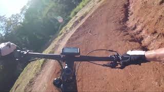 Henrique Avancini faz vídeo da pista onde acontece a 1ª etapa da CIMTB Michelin 2019