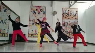 Download lagu senam kreasi/imbit ageung/bajidor/k-thaji production/dance/purwakarta istimewa/with anty club mp3