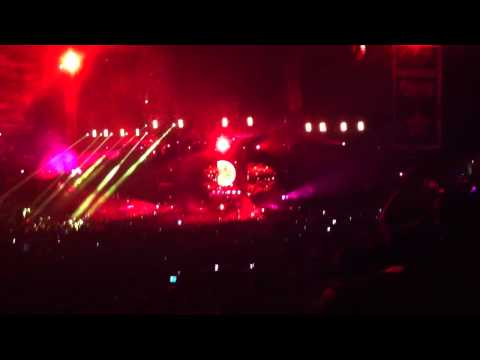 Kaskade - Lessons In Love (feat. Neon Trees) @ Staples Center, LA