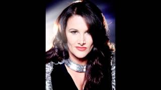 Sam Bailey sings Edge Of Glory