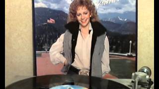 Reba McEntire - I Want to Hear It from You [original Lp version]