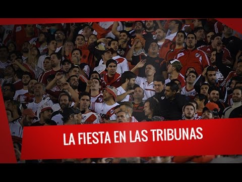 "River vs Temperley: La fiesta de la hinchada en las tribunas" Barra: Los Borrachos del Tablón • Club: River Plate