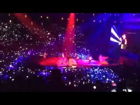 160221 EXO PLANET #2 - The EXO'luXion in New York (MACHINE )