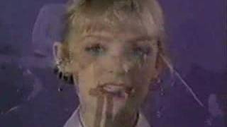The Primitives - Thru the Flowers (clip)