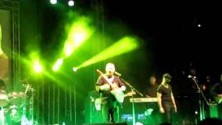 Ali Campbell (UB40) - Nothing ever Changes (Live in Dubai)