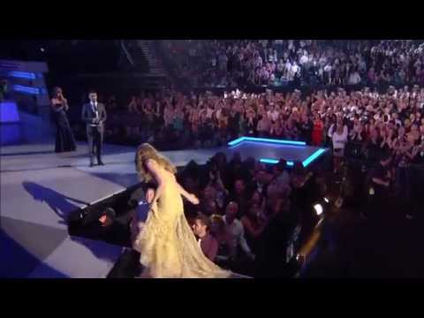 Taylor Swift wins ACM Entertainer of the Year, April 3, 2011
