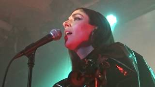 Caroline Polachek - Look At Me Now, Paradiso 03-11-2019