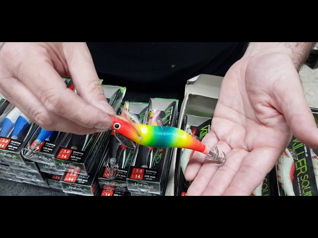 Vídeo relacionado con JATSUI Señuelo Artificial Kabo Squid REFISH (#3.0, RD)