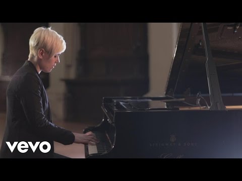 Giulia Mazzoni - Get Lucky (Videoclip)