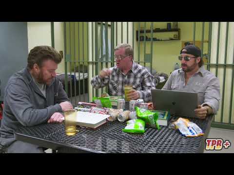 Park After Dark S7E16 - The Green Bastard, Jelly Roll, And A Meat Bear