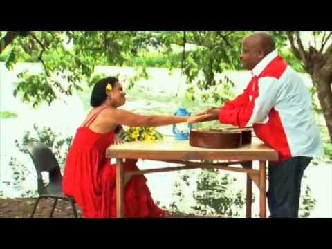 Waldo Mendoza - Chiquitica (Video Oficial)