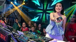 Download lagu MANTRA APA YANG KAU BERIKAN‼️FDJ DEVI KITTY || OT WIKA REMIK PALEMBANG #sangpenjelajahsumsel  mp3
