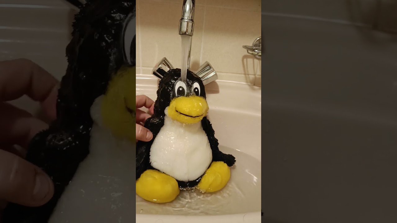TUX taking a bath!