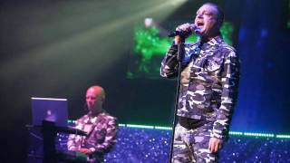 Erasure Wild ! 06 -  La gloria.wmv