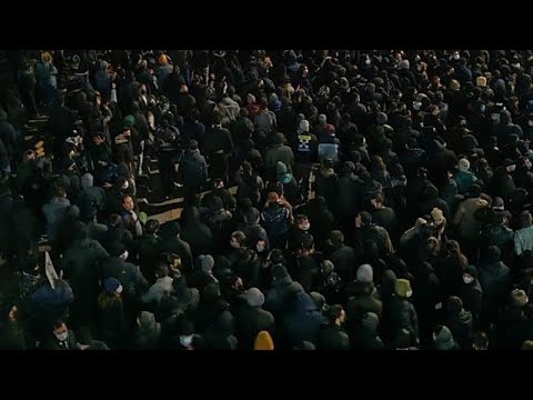 Video Thumbnail: Massenproteste in Teheran, Internet landesweit abgeschaltet