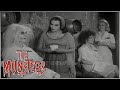 Lily And Marilyn Open A Beauty Parlor The Munsters