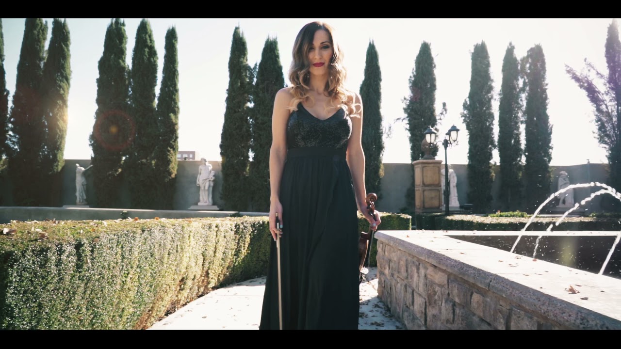 Promotional video thumbnail 1 for Selin Eskandarian Violinist