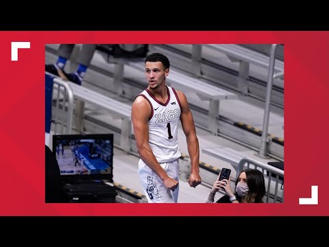 Gonzaga talks to the media ahead of Elite 8