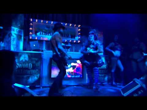 DJ Skribble Dave Navarro at 5411