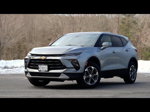 2025 Chevrolet Blazer 2LT Review - Chevy's Best and Most Fun Crossover at $40k?