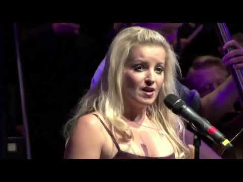 "Spiel mir das Lied vom Tod" feat. Michaela Kovarikova & Anna-Maria Hefele