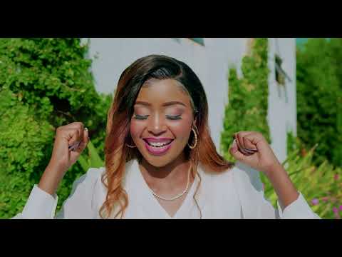 Shiro Ann -Ni Ngatho