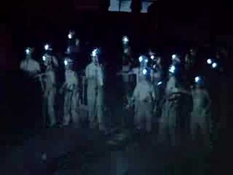 presentacion de la agonia a pico y pala