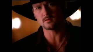 gør ikke beslag Bedstefar Tim McGraw - "It's Your Love" feat. Faith Hill (Official Music Video)