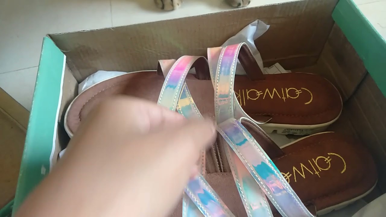 #Catwalk Flat ladies footwear unboxing love this brand 😍