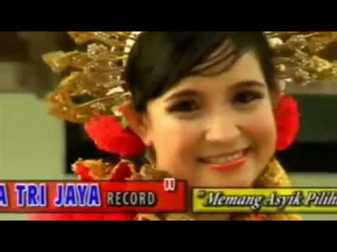 Lagu Bugis Alosi Ripolo Dua